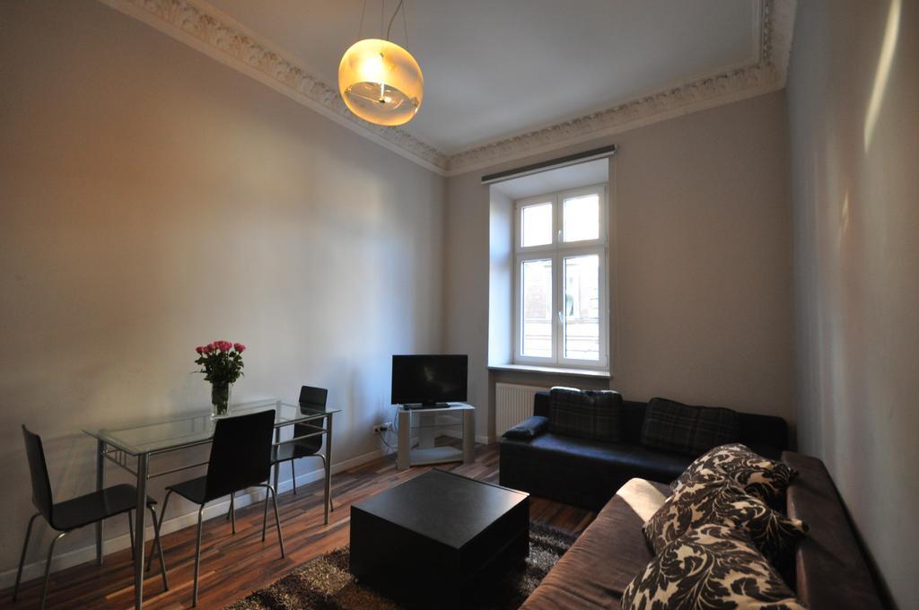 Hostel Yellow Krasków Δωμάτιο φωτογραφία