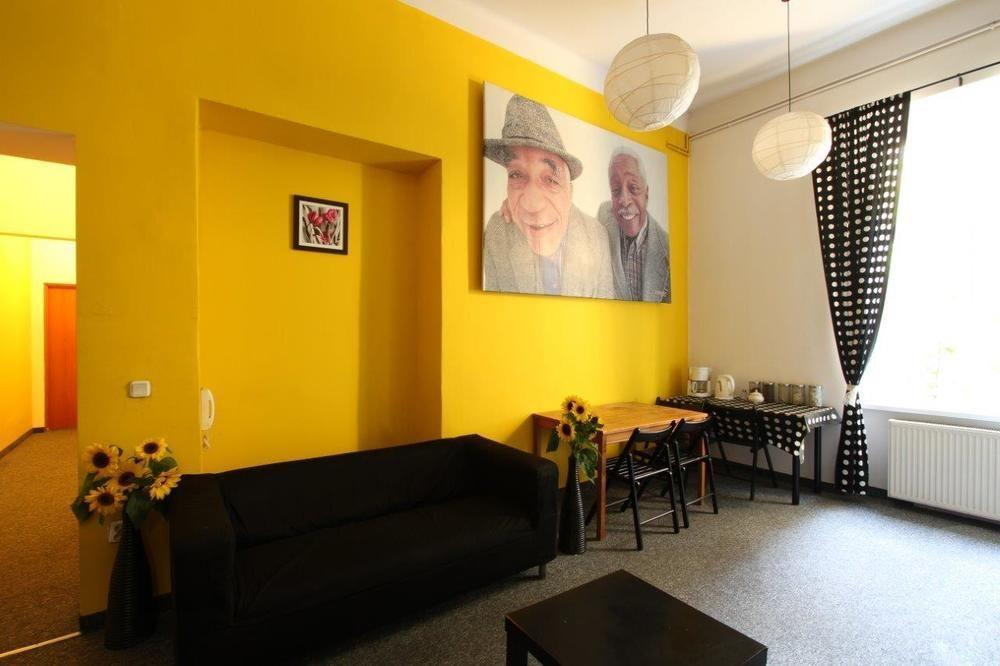 Hostel Yellow Krasków Εξωτερικό φωτογραφία