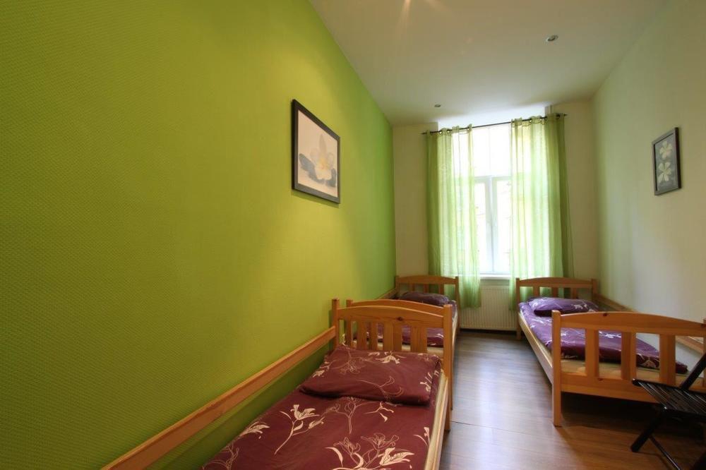Hostel Yellow Krasków Εξωτερικό φωτογραφία
