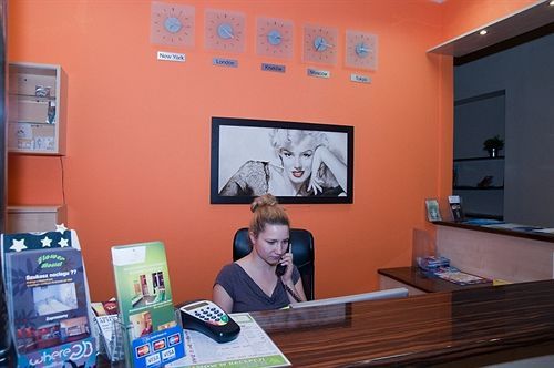 Hostel Yellow Krasków Εξωτερικό φωτογραφία
